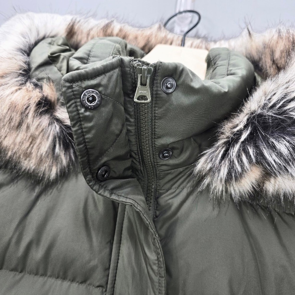 Lands End Down Puffer Coat Jacket M Olive Green Faux Fur Hood Winter Snow Parka - Picture 9 of 16